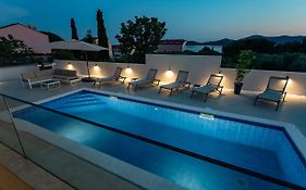 Luxury Sea View Villa Biograd